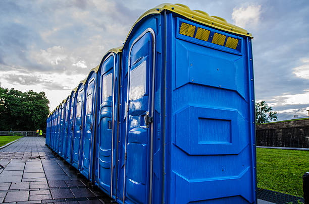 Best Luxury portable toilet rental  in Marinette, WI